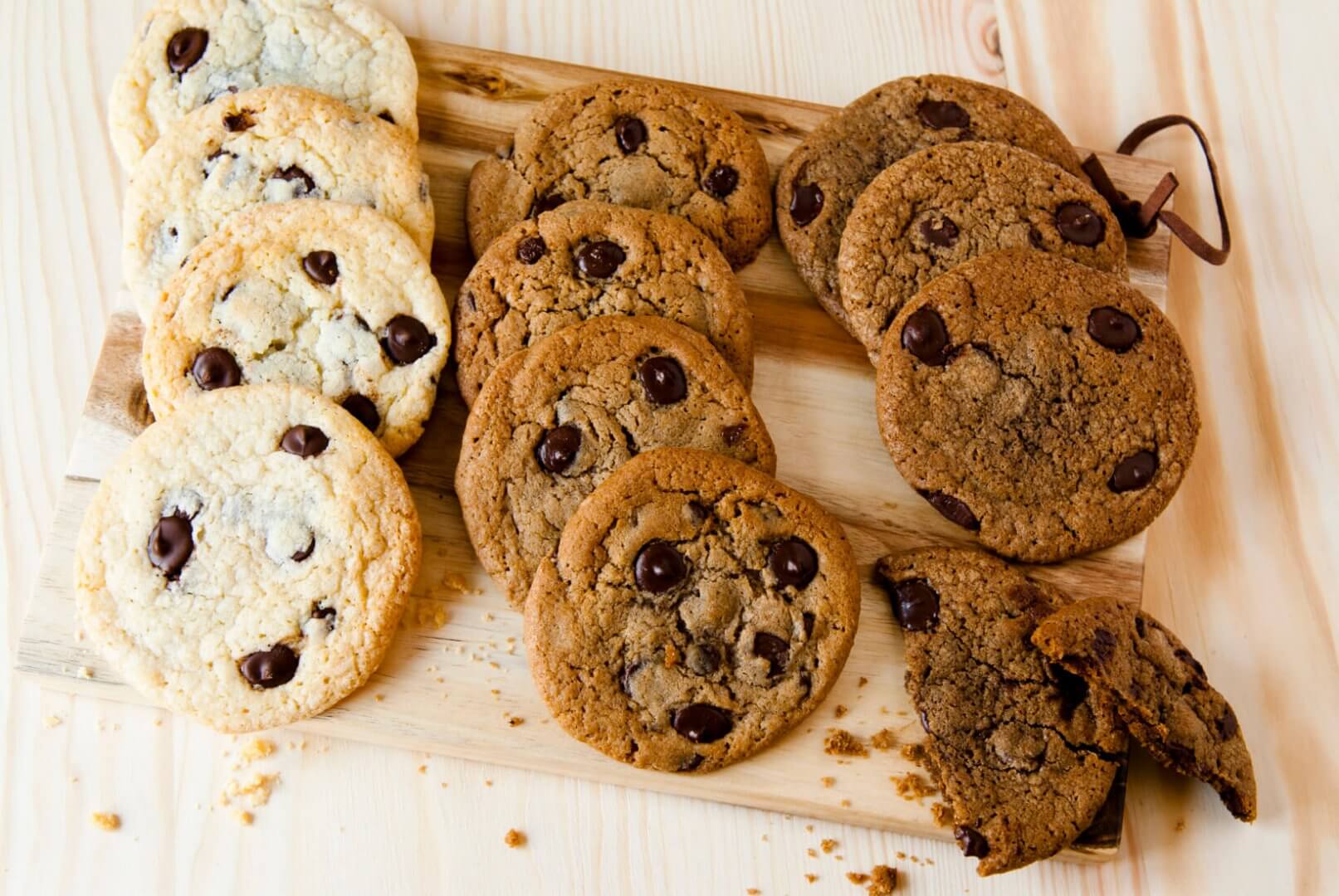 chocolate chip cookies