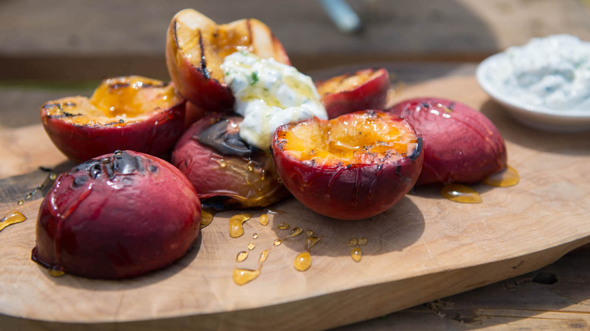 Nectarines en perziken van de grill Koken met Kennis